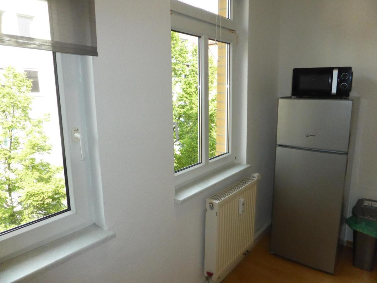 Jena City Apartment, Balkon, Sonnig, Wifi, Parkplaetze, Naehe Zentrum Eksteriør bilde