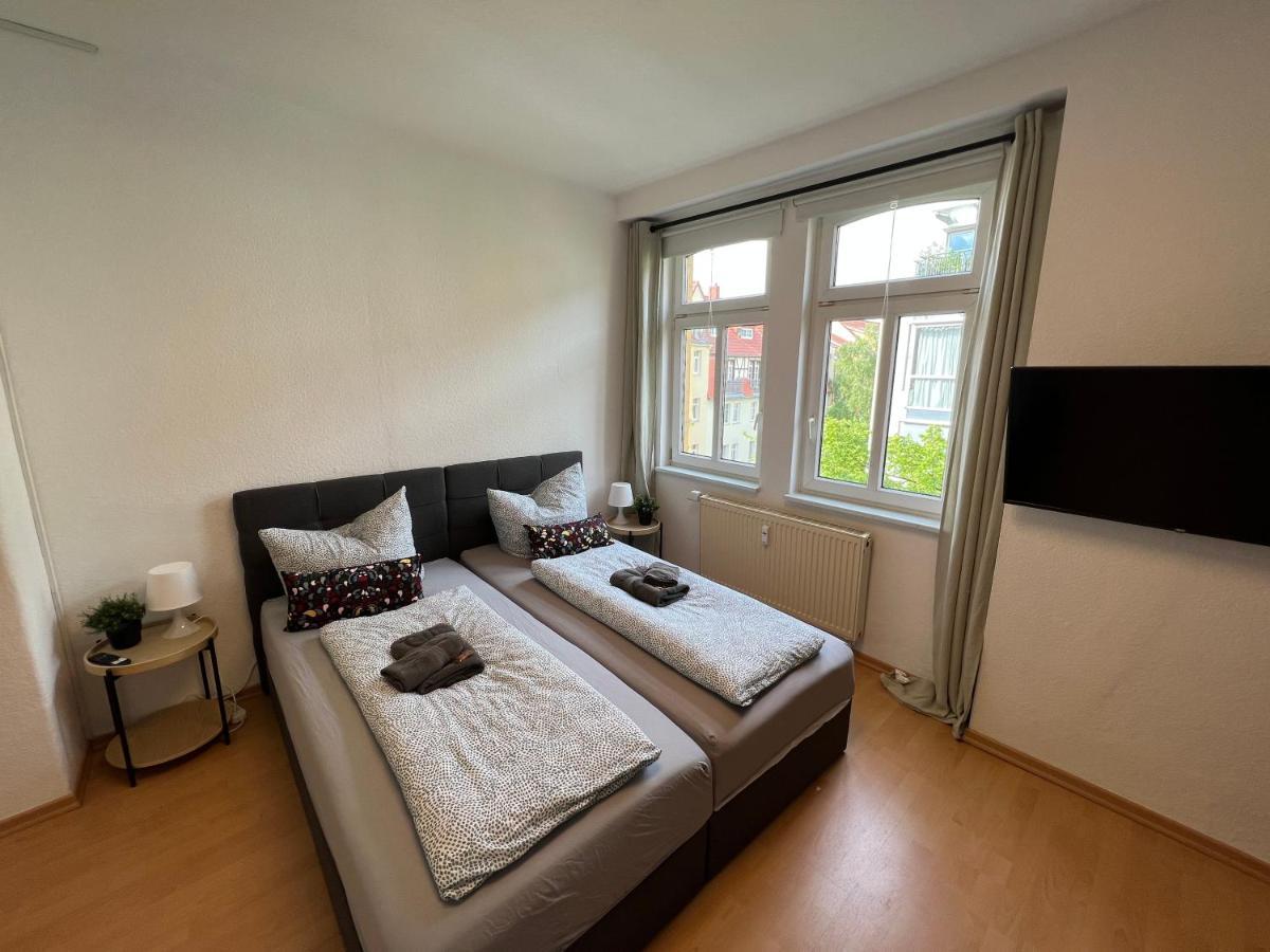 Jena City Apartment, Balkon, Sonnig, Wifi, Parkplaetze, Naehe Zentrum Eksteriør bilde