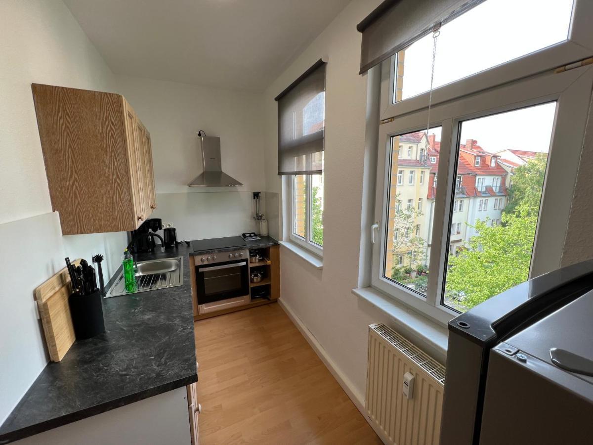 Jena City Apartment, Balkon, Sonnig, Wifi, Parkplaetze, Naehe Zentrum Eksteriør bilde