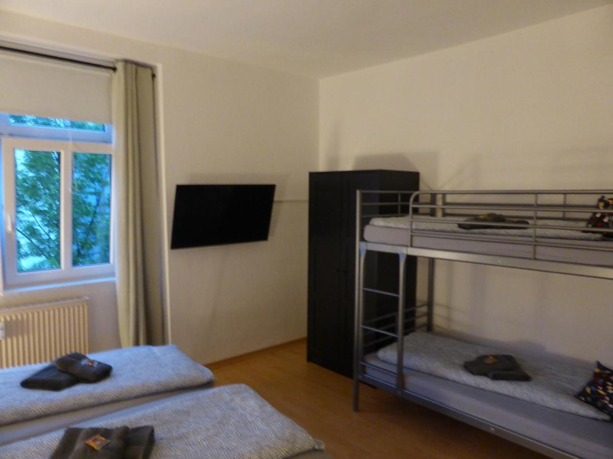 Jena City Apartment, Balkon, Sonnig, Wifi, Parkplaetze, Naehe Zentrum Eksteriør bilde